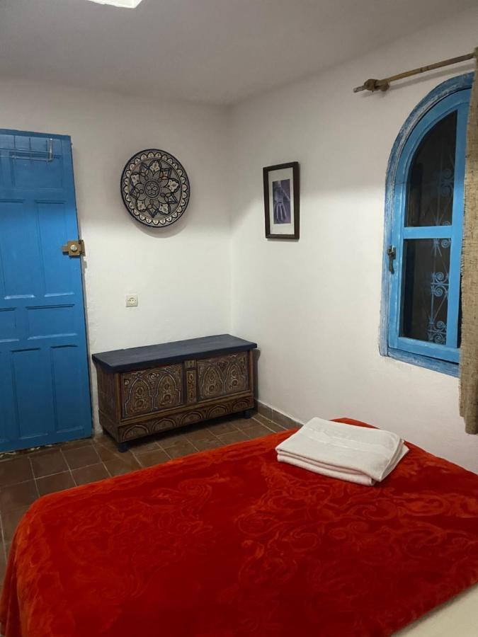 Dar El Pirata Hostel 艾西拉 外观 照片