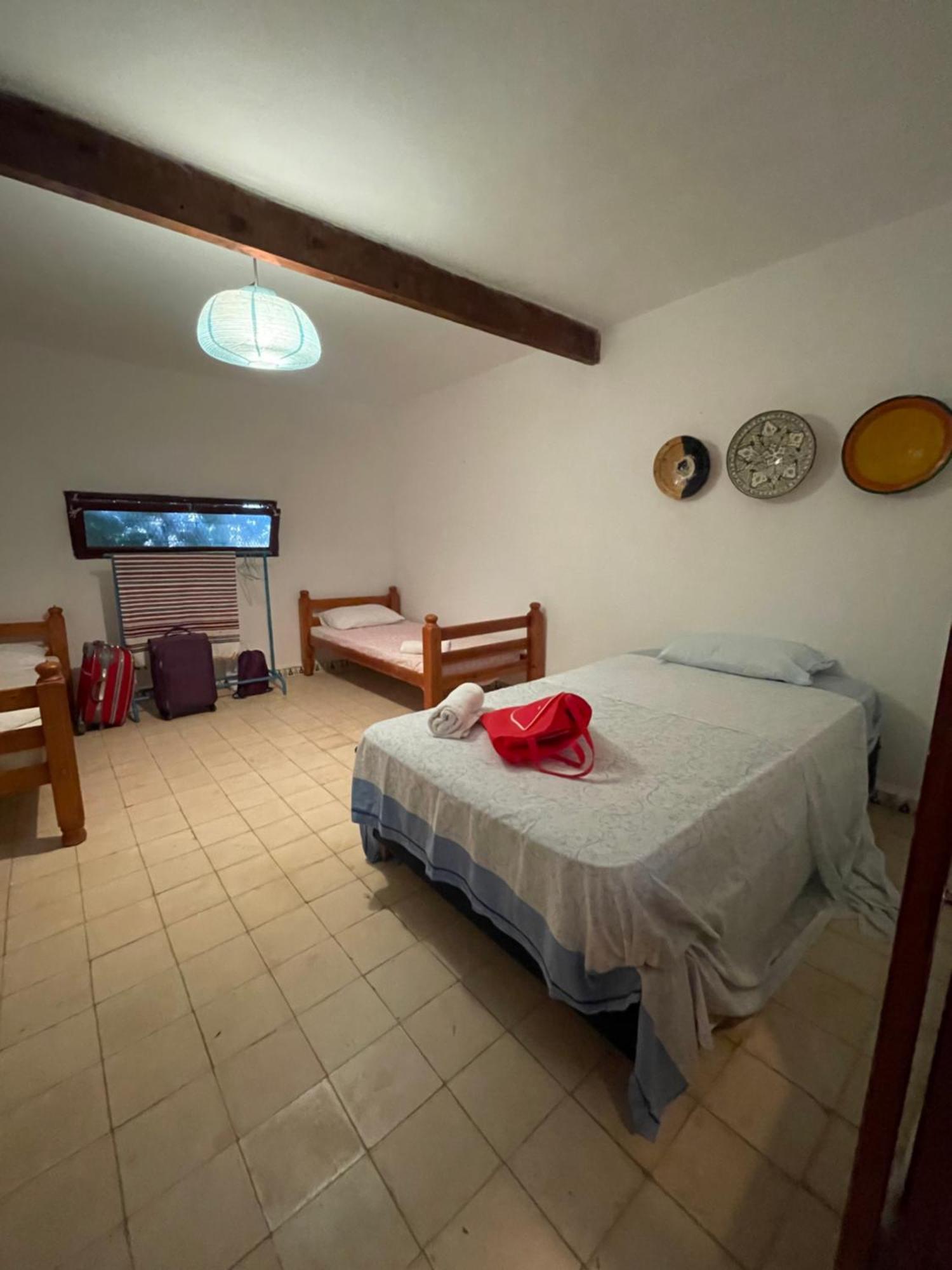 Dar El Pirata Hostel 艾西拉 外观 照片